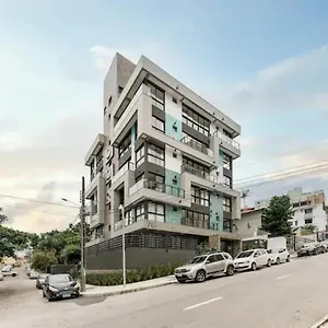 https://ap-localizao-central-prdio-c-piscina-lavanderia.santa-catarina-brasil.com