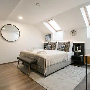 https://coru-house-by-prague-days.praguehotelsweb.com